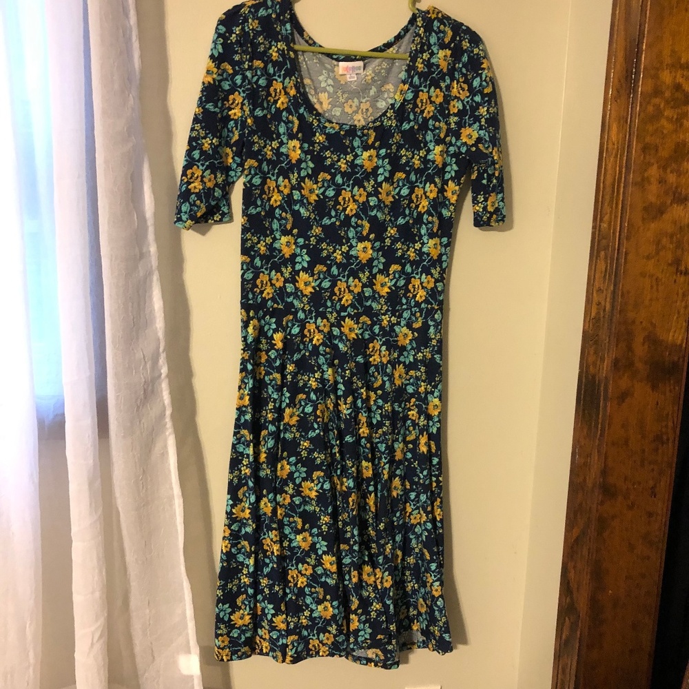 Lularoe Nicole Size Large